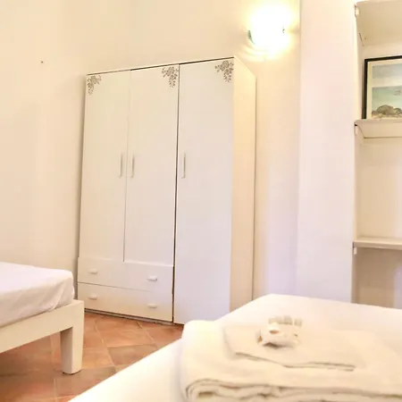 Apartment Sweet With Swimming Pool By Er *